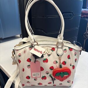 Juicy n sweet white tote